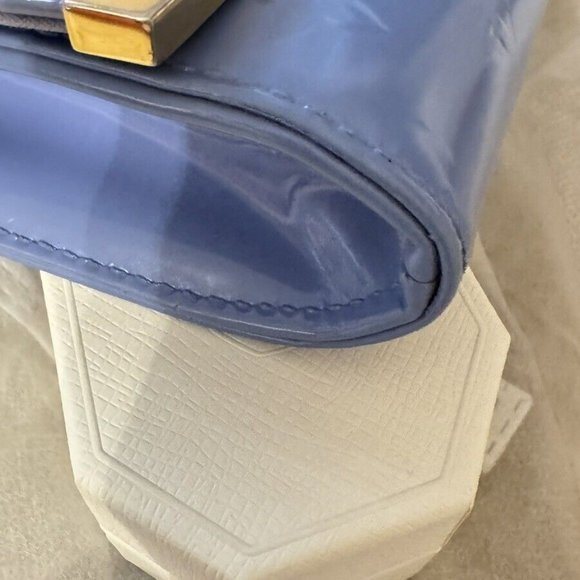 Louis Vuitton Rossmore Amante Light Lavender Patent Leather Clutch Gold Hardware - Picture 6 of 12